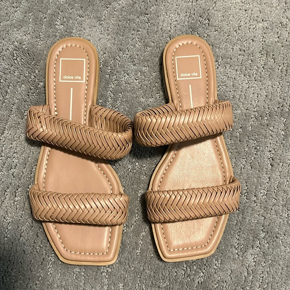 NEW DOLCE VITA BRAIDED STRAP SANDAL - NUDE